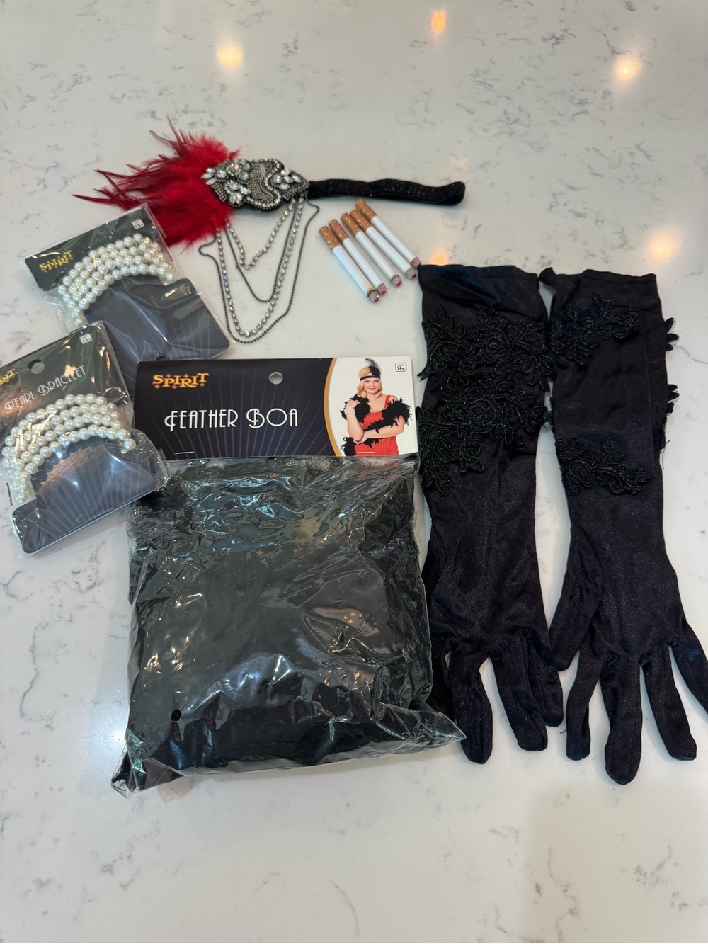 💃🏻1920s Flapper Costume Accessory Lot Spirit Pearls Boa Gloves Headband